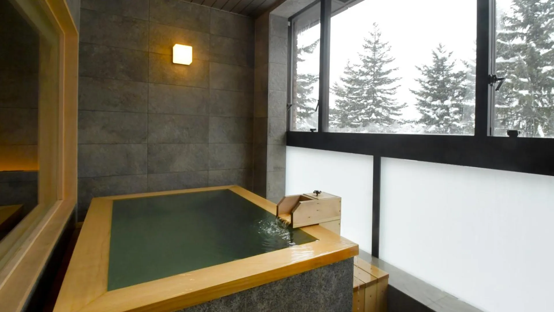 Suizantei Club Jozankei-Adults Only Hotel Sapporo Japan